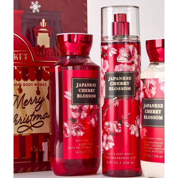 Bath & Body Works Japanese Cherry Blossom 4 Piece Gift Set NEW